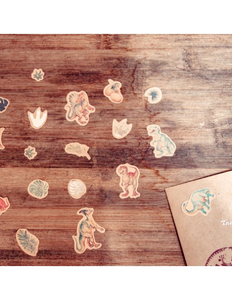 Rouleau 80 Stickers Dinosaure Modeles Assorti Dorure De 1 A 4.5cm