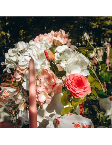 Bouquet de 7 Hortensias - Blancs - 51 cm Faites La Fête Accessoires de décoration